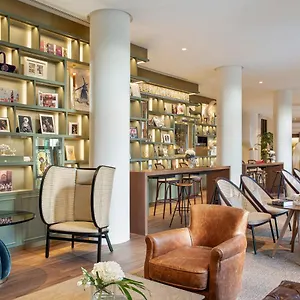 Отель Colon Gran Melia - The Leading Of The World Севилья