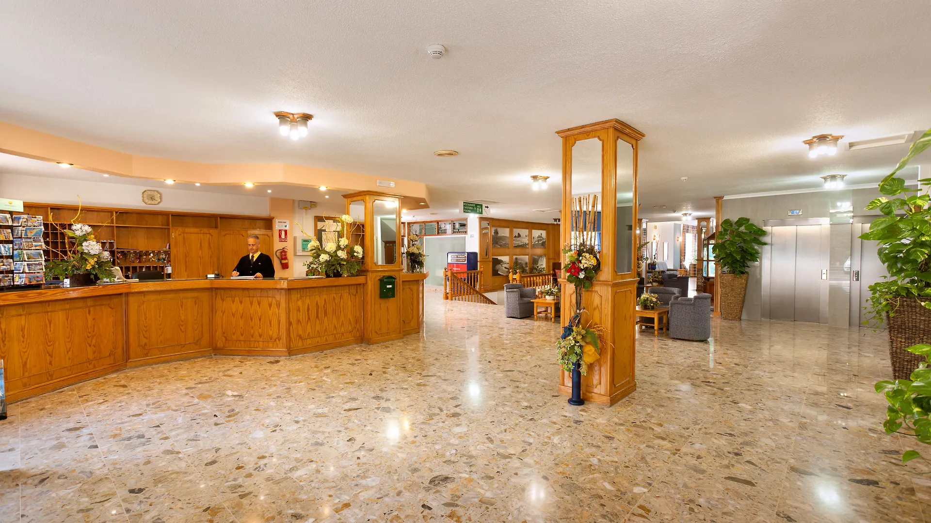 Hotel Panoramica Garden لوس رياليخوس